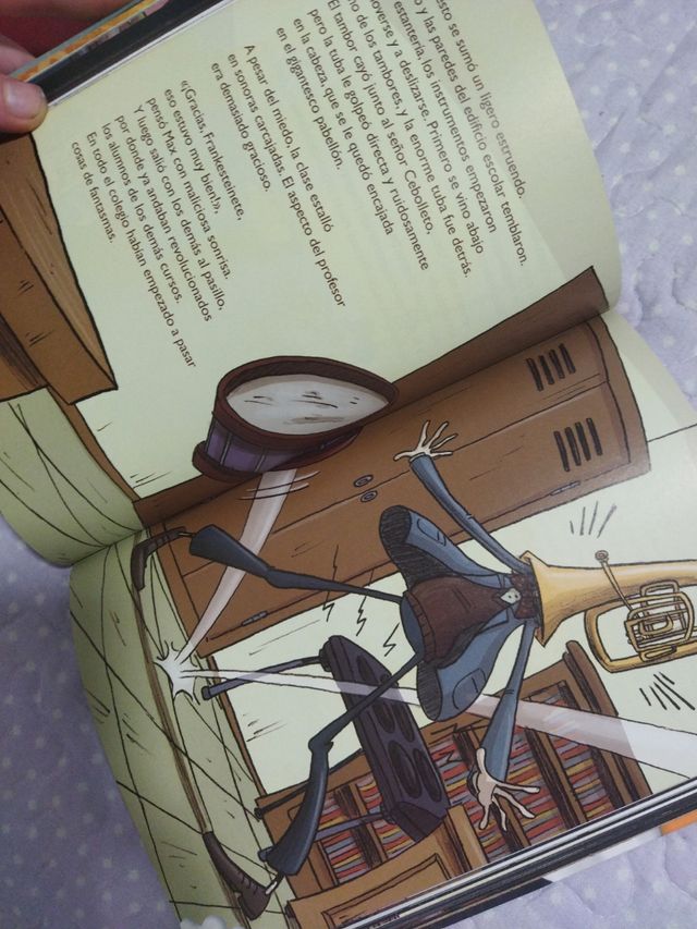 Todos mis Monstruos. Fantasmas en el colegio.