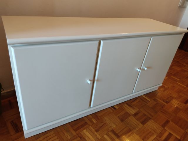 Mueble Blanco de segunda mano por 40 € en Lleida en WALLAPOP