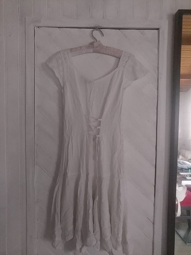 Vestido crochet blanco.