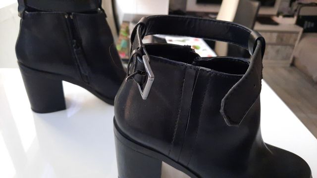 Botines stradivarius T 38 negros