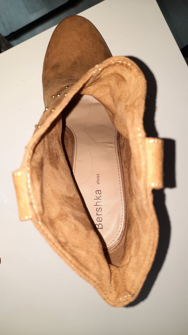 Botines Berska talla 39 color camel