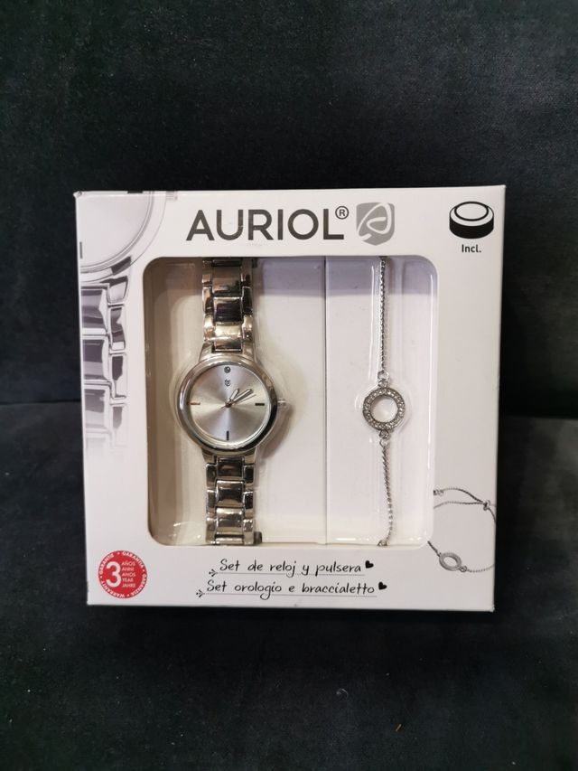 reloj y pulsera