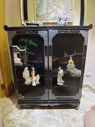 Mueble Oriental de segunda mano en WALLAPOP