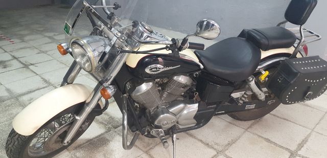 Honda Shadow VT750C