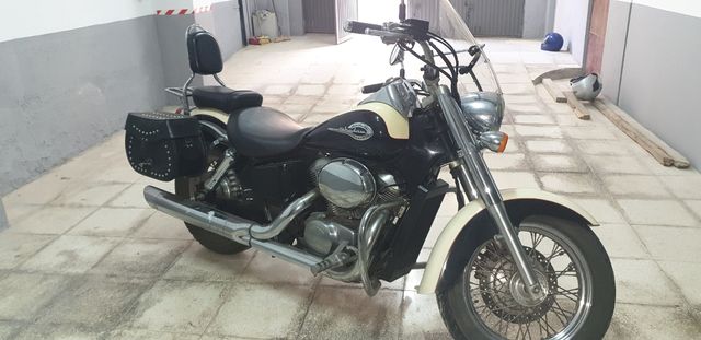 Honda Shadow VT750C