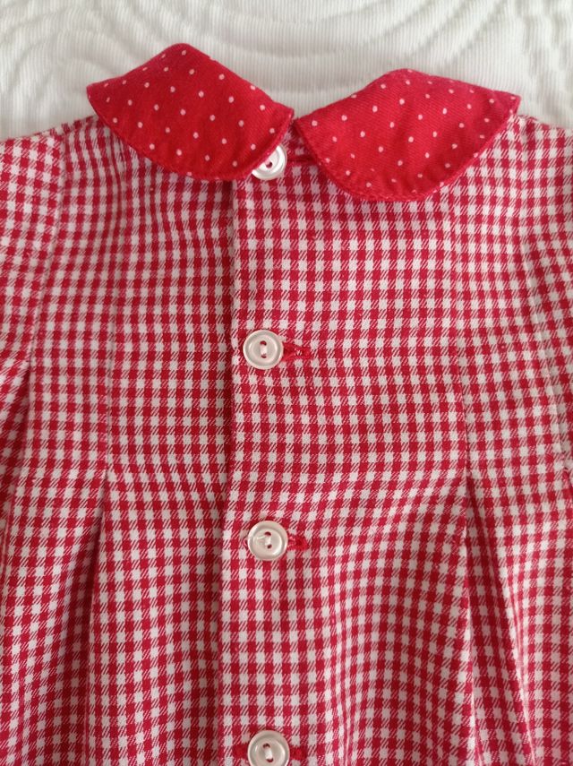 Abito da bambina a maniche lunghe