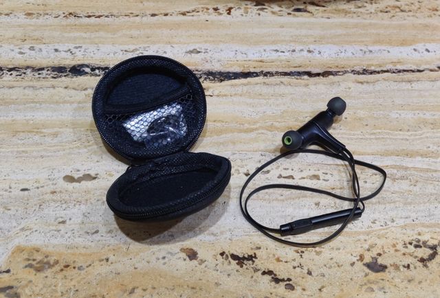 Auriculares bluetooth SoundPEATS