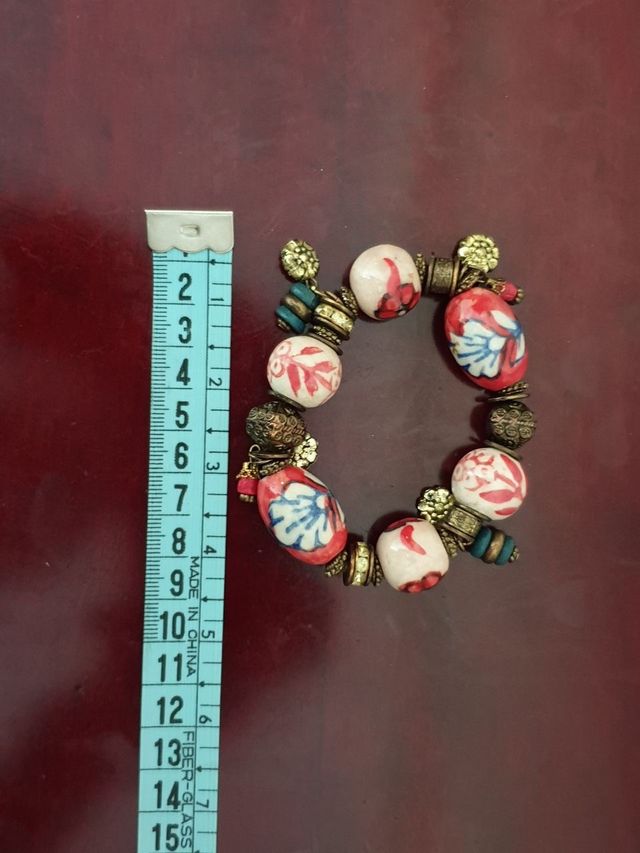 Bonita Pulsera de abalorios