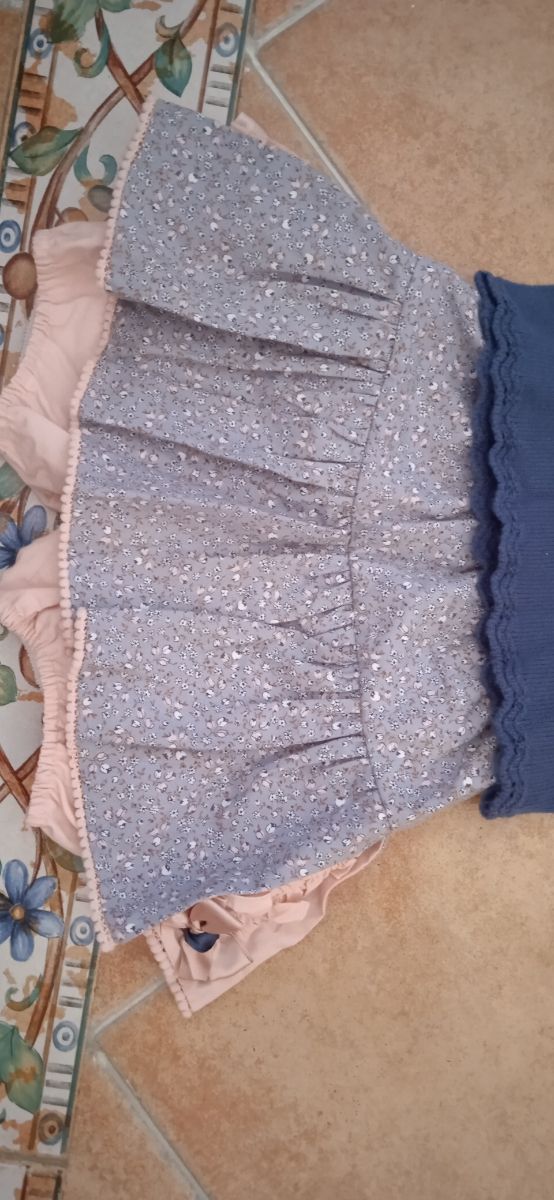 conjunto niña Carmen tabernero talla 6