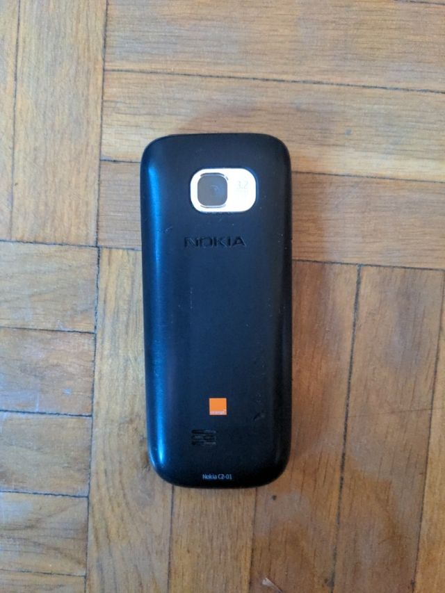 NOKIA C2-01