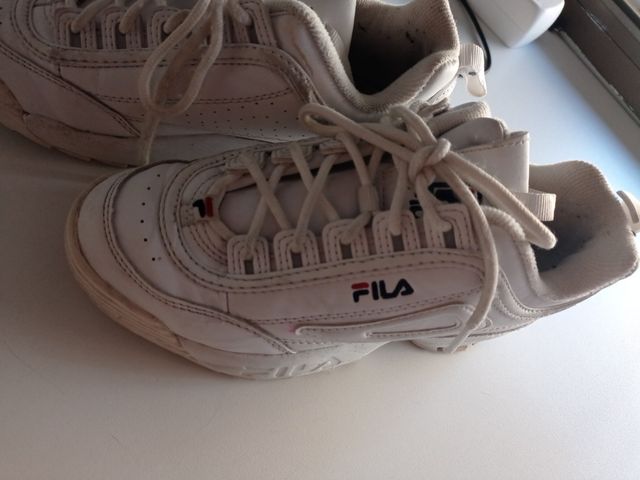 Zapatillas FILA  número 35