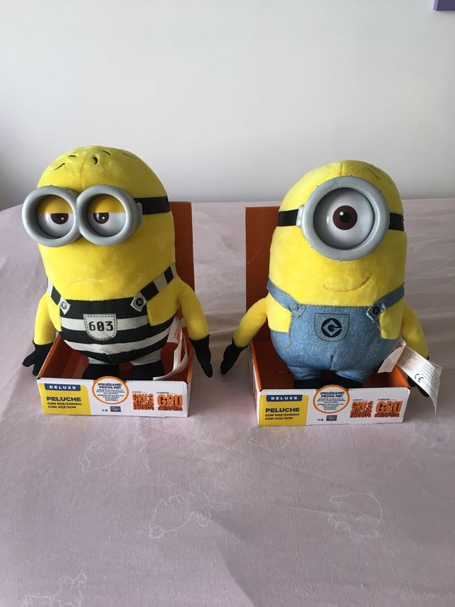 Peluches minions