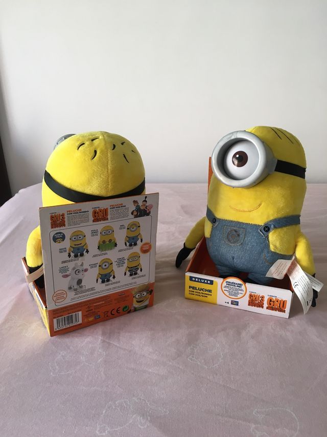 Peluches minions
