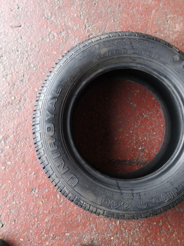 1 neumático nuevo a estrenar 185/65-14 UNIROYAL