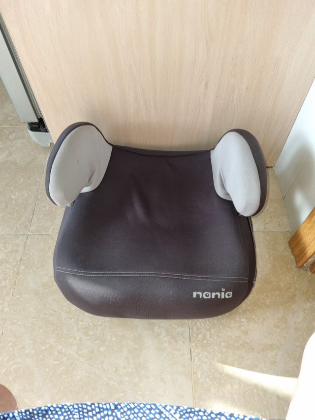 Adaptador para coches infantil.