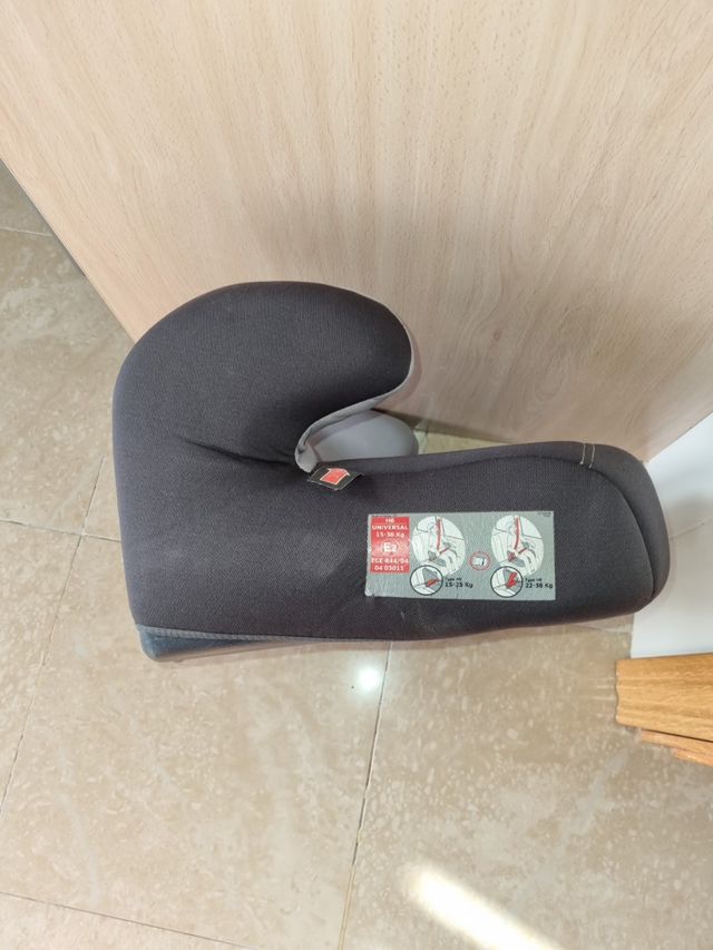 Adaptador para coches infantil.