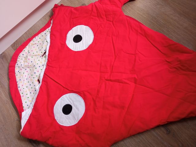 Saquito de tiburón para carrito o cuna