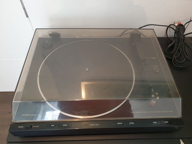 Tocadiscos automático Denon DP-23F