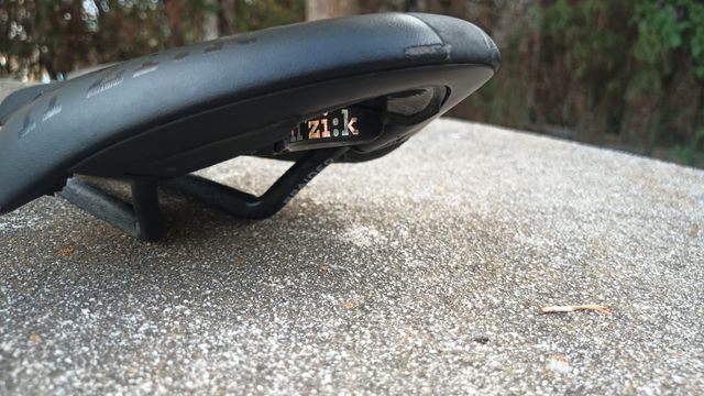 Sillin Fizik Arione R1 Carbono