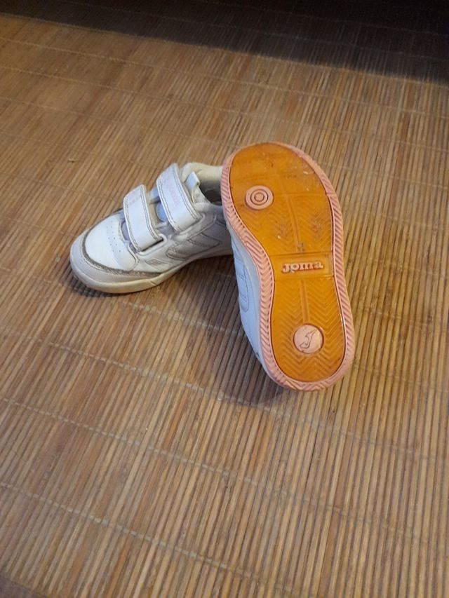 Calzado bambas Joma talla 25