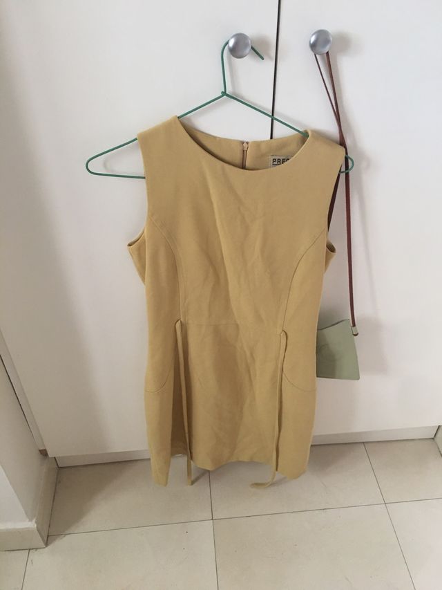 Vestido e jaquetas