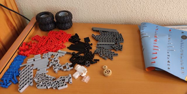 Lego Technic 8261 2x1 Monster truck y Remolcador