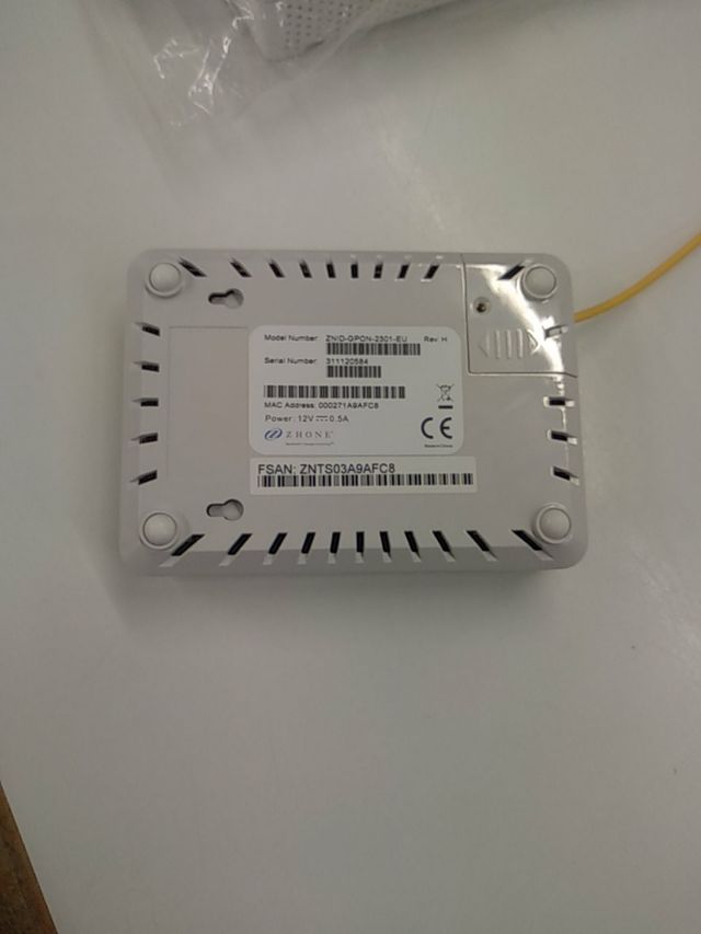 Router inalámbrico EG 200 dual band wifi