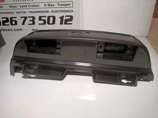 LAND CRUISER KDJ 120-150 * EMBELLECEDOR PORTAMATRI