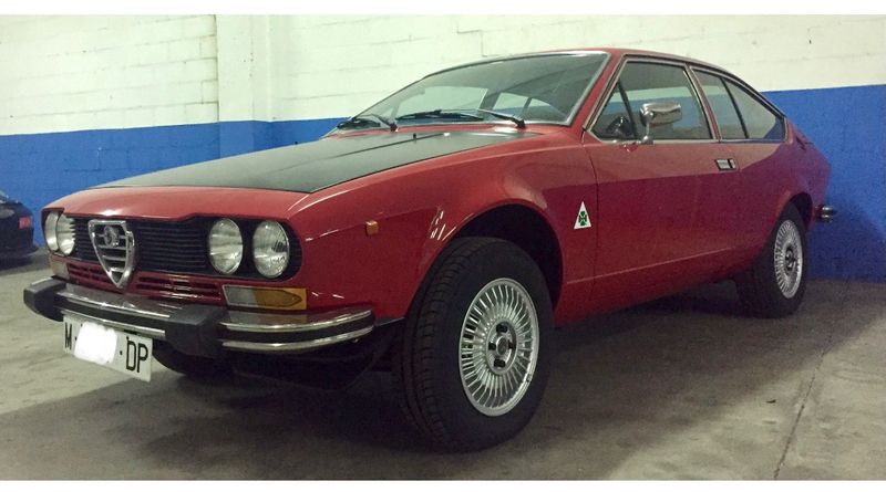 Alfa Romeo GTV 1980 - foto 1