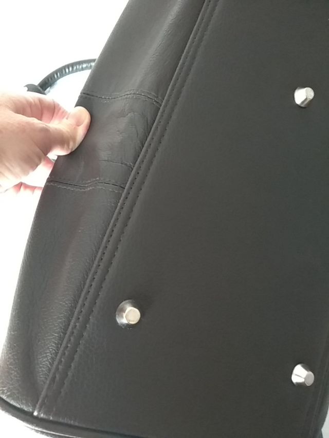 Bolso de viaje, INTERNATIONAL TRAVELLER. Nuevo.