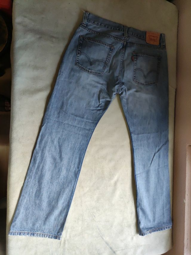 levis,s Levis casi nuevo.