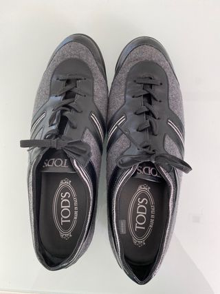 Zapatillas Tods grises de segunda mano por 80 EUR en El Realon en WALLAPOP