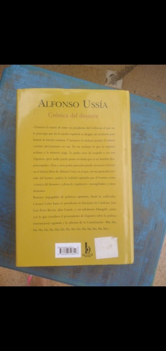 Se vende Libro de Alfonso Ussía