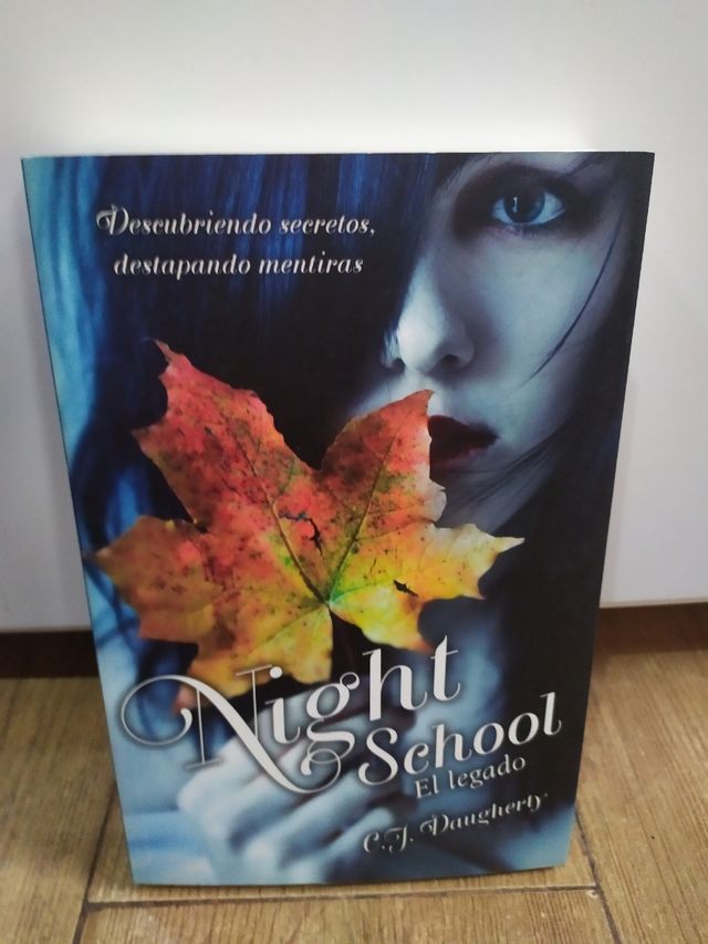 LIBRO NIGHT SCHOOL EL LEGADO - C.J. DAUGHERTY