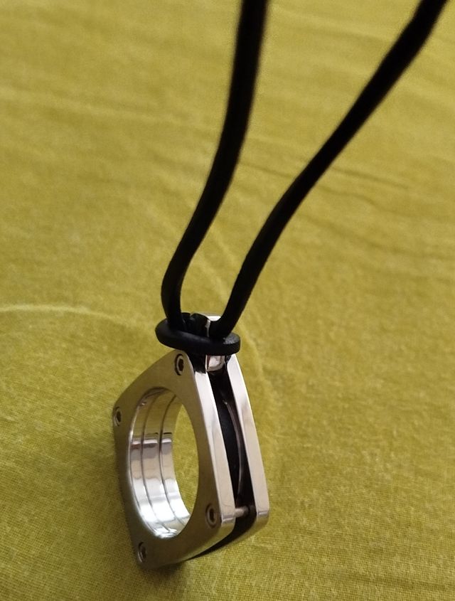 conjunto colgante y anillo