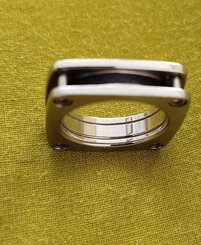 conjunto colgante y anillo