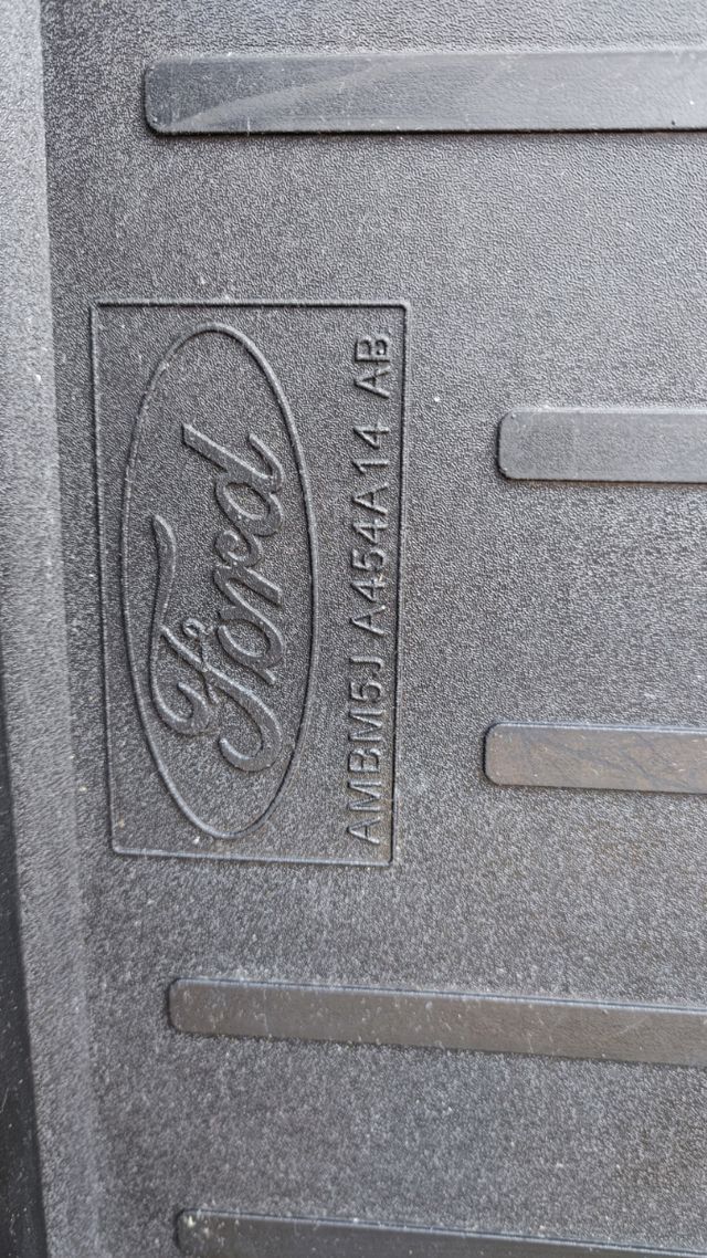 Bandeja Ford Focus original