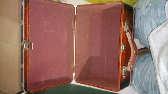 MALETA- CAJA VINTAGE.