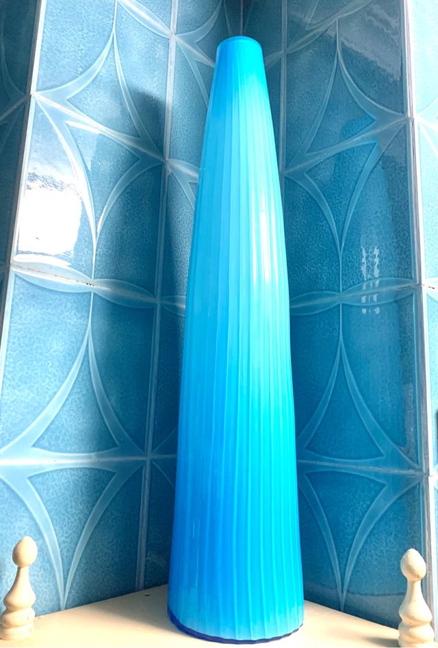 Vaso vintage in vetro striato opale