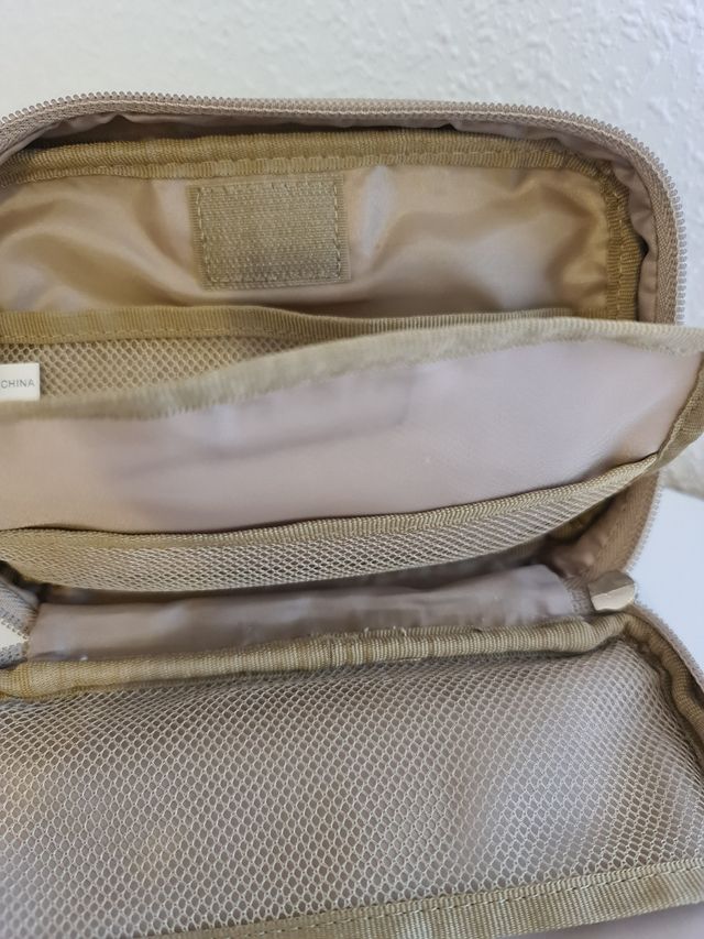 Estuche multibolsillos