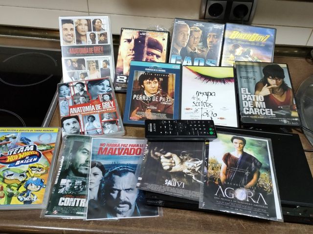 dvd con mando y pelis