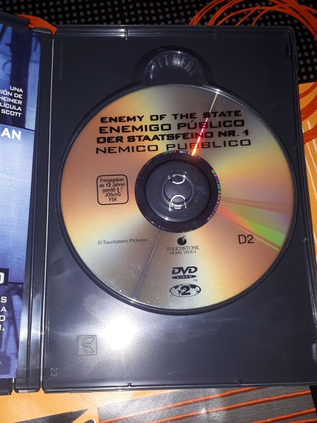 DVD ENEMIGO PÚBLICO.