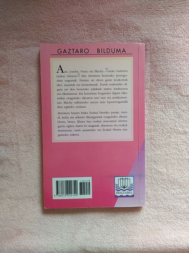 Libro Izaroko Altxorra
