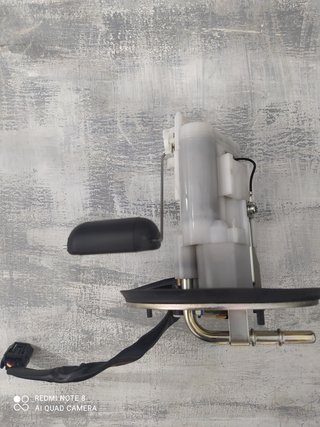 Bomba gasolina honda CB650r