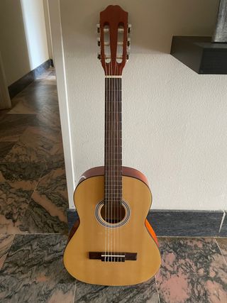 Guitarra José Torres cadete NL con funda de segunda mano por 50 EUR en  Majadahonda en WALLAPOP