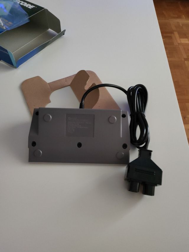 Accesorio NUEVO Nintendo NES Four Score (PAL)