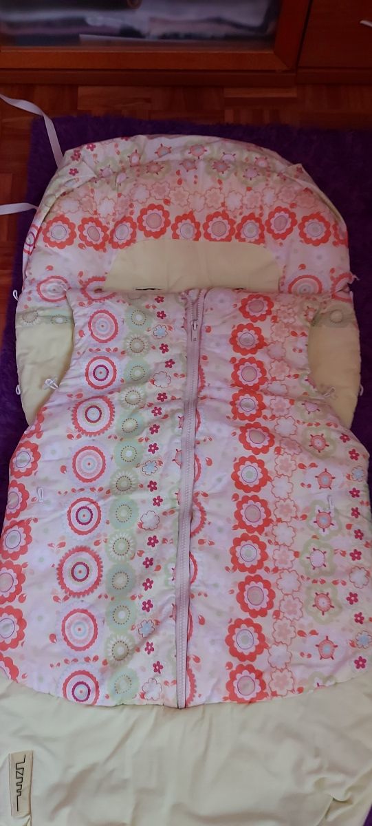 Saco para silla bebé.