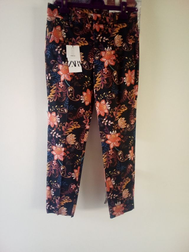 Pantalón mujer talla 36 de Zara