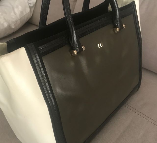 BAJADA DE PRECIO!!!Bolso de mano PG