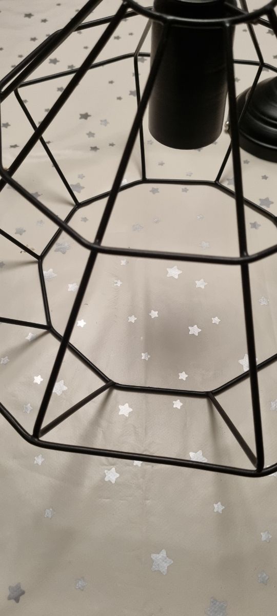 Lámpara de techo de metal